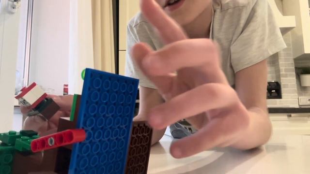 Обзор на Lego Minecraft приключение на болоте смотреть онлайн