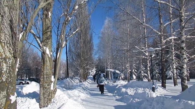 Зима город люди. Зимний Козьмодемьянск смотреть онлайн