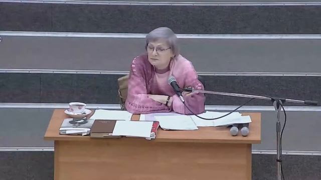 Открытая лекция о В. В. Маяковском «Я – поэт. Этим и интересен…». Лектор В. Е. Головчинер смотреть онлайн