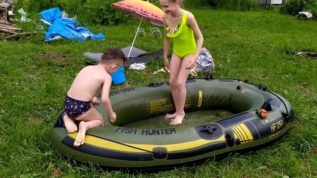 Дача, лодка и гамак смотреть онлайн