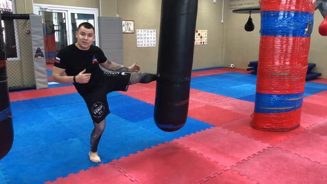 Как бить Лоу-Кик (МИДЛ, ХАЙ)/Техника кругового удара в Тайском боксе