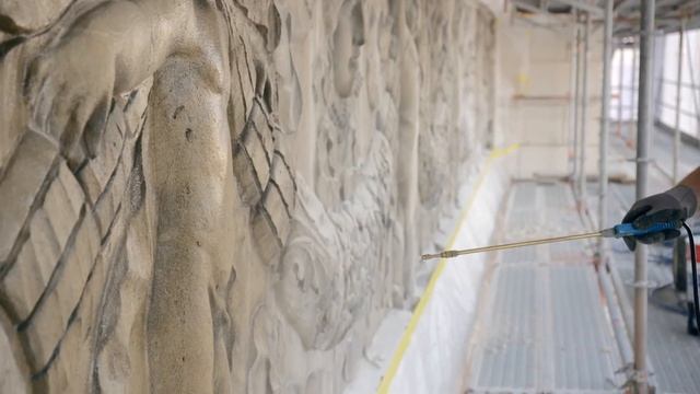 Очистка фасадов исторических зданий с помощью REMMERS Clean Galena