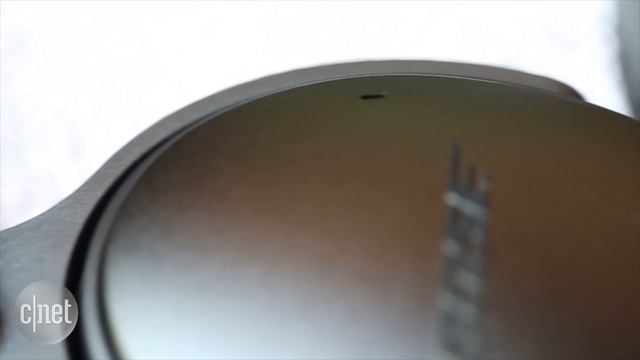 Bose QuietComfort 35: Finally, a Bose noise-cancelling headphone that's also wireless смотреть онлайн