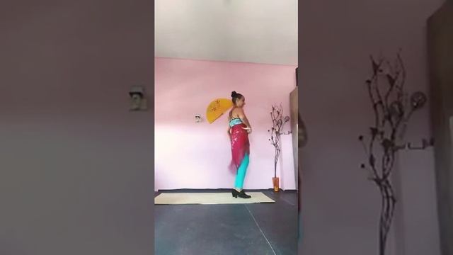 MAY DEL PILAR CLASES DE FLAMENCO YO ME QUEDO EN CASA смотреть онлайн