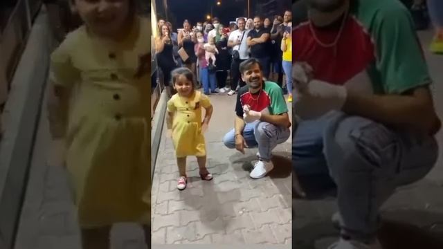 Ice cream dance cute bby смотреть онлайн
