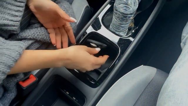 Volkswagen ID.3 1st Edition Review - Is it better than a Tesla Model 3? смотреть онлайн