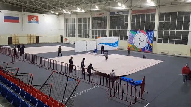Монтаж зала под турнир по художественной гимнастике смотреть онлайн