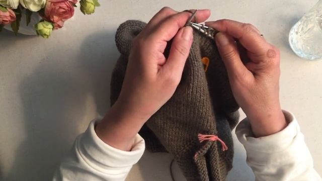 Как связать детский джемпер (спицами) с рюшкой и вышивкой. #вязание, смотреть онлайн