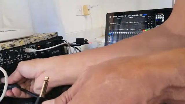 Midas mr18 смотреть онлайн