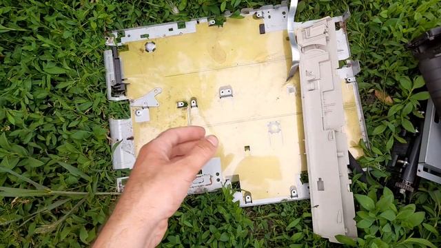 Полный разбор МФУ Konica Minolta на запчасти. Смотрим, какие детали могут быть интересными смотреть онлайн