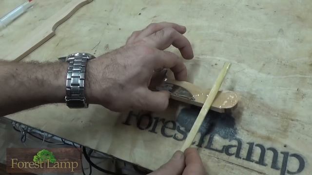 КАК СДЕЛАТЬ НОЖ ИЗ ДЕРЕВА СВОИМИ РУКАМИ !!! смотреть онлайн