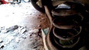 Форд фокус 1 , замена задних стоек своими руками.