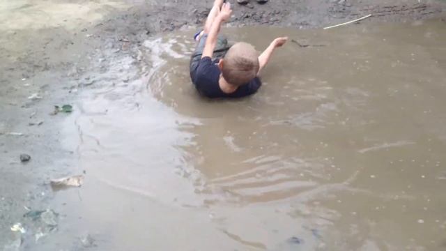 Грязевой мальчик (Часть1) смотреть онлайн