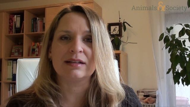 Defining Zoophilia with Andrea Beetz - ASI's Defining Human-Animal Studies 13 смотреть онлайн