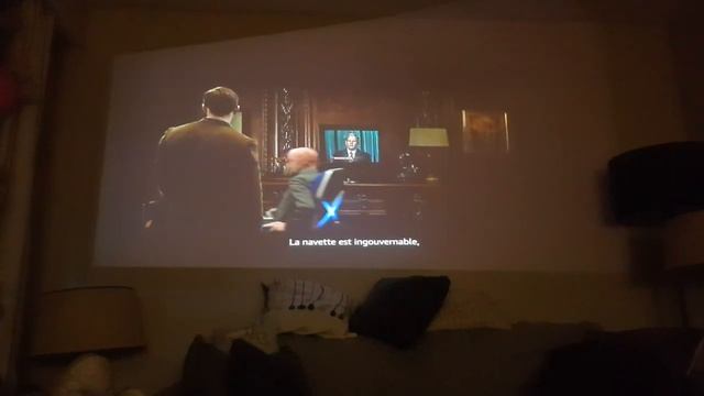 Video Projecteur Changhong M3000 DLP Full HD 800 ANSI 1080P (light on on gackground 02) смотреть онлайн