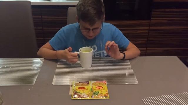 Пробуем Maggi СУПЕЦ с курицей