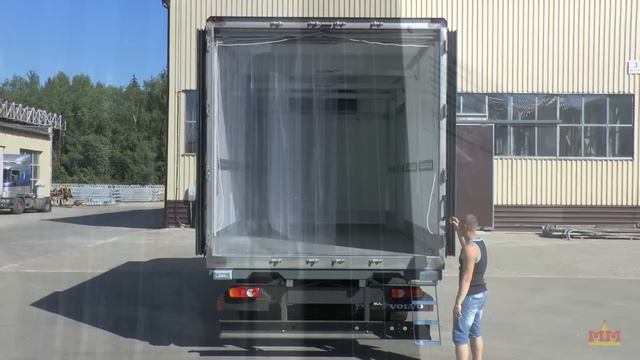 Volvo FL 240 изотермический фургон с рефрижератором и вторым уровнем пола смотреть онлайн