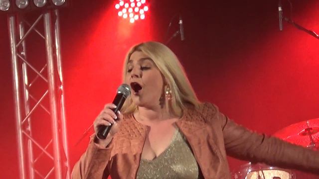 Sandra Kim @ Stoumont - Pour que tu m'aimes encore смотреть онлайн