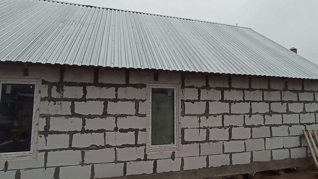 Как сэкономить на стройматериалах. Строим курятник. смотреть онлайн