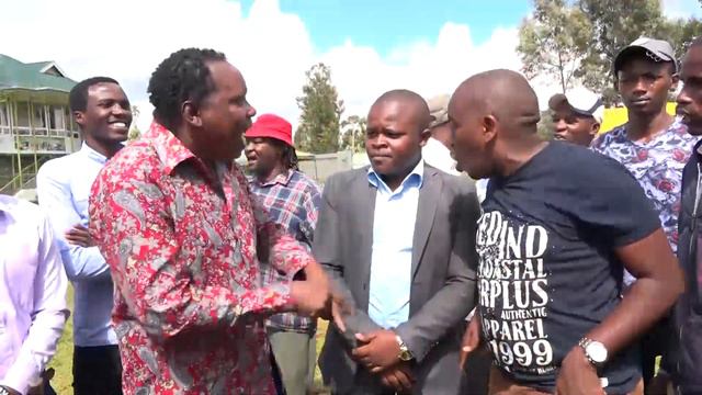 victor kinuthia disrupted during live coverage at Golden palm in Kenol Town смотреть онлайн