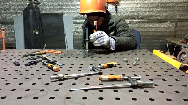 Струбцина для 3d сварочного стола за 300 рублей. смотреть онлайн