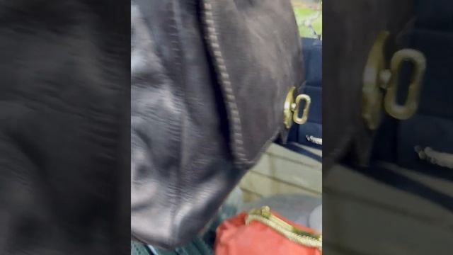 Женская сумка на плечо из мягкой кожи ручная работа Италия смотреть онлайн