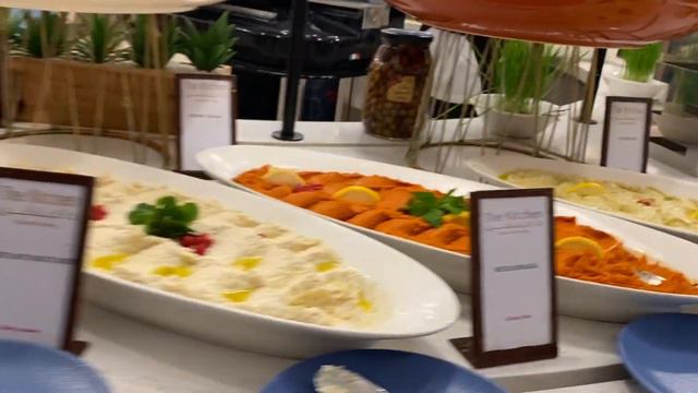 The award winning leading family beach - Hilton Ras Al Khaimah Beach Resort смотреть онлайн