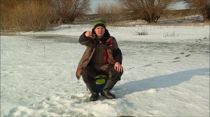 Ловля окуня на ратлин Lucky John Maiko