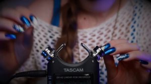 ASMR Tascam Mic Tapping W/ Scratching (NO TALKING) Gentle Close Up Ear to Ear Sounds 😴 White Noise