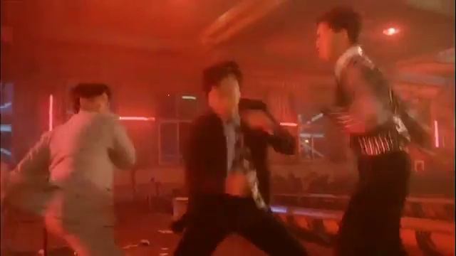 KUNG-FU SUPERSTAR Donnie Yen смотреть онлайн