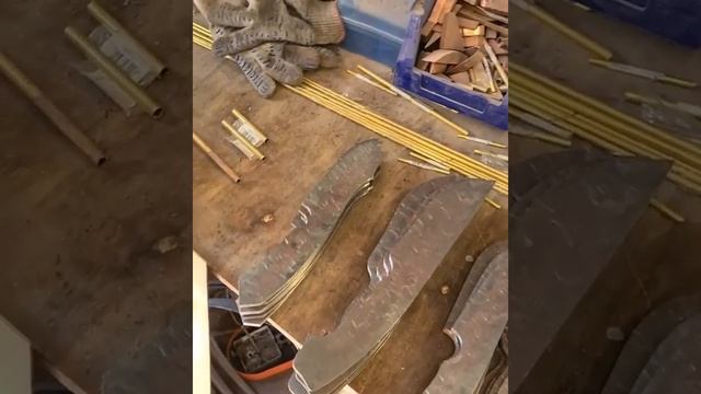 Ножи из стали ХВГ смотреть онлайн