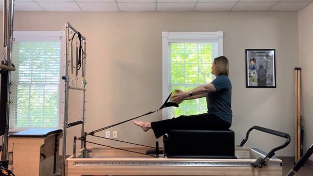 Foam Roller | Reformer | Pilates | 25 Min | Whole Body Workout смотреть онлайн