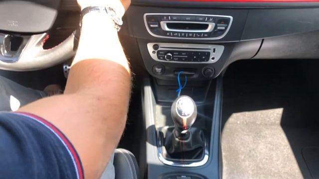 Renault Mégane Sport Tourer ? смотреть онлайн