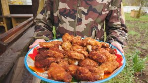 Куриные крылья в панировке из крекера. Проще не бывает.