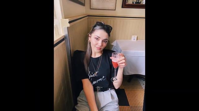 Hande Erçel made built a house to live with Kerem Bürsin! смотреть онлайн
