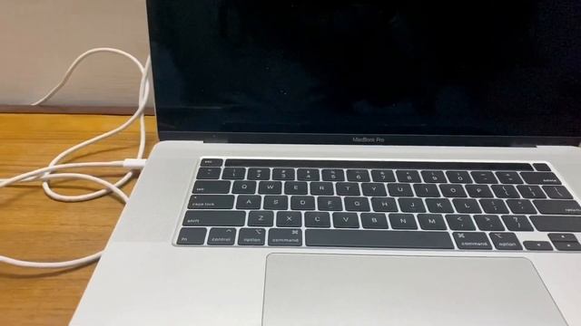 MacBook Pro 16” Review. Laptop stopped Working смотреть онлайн