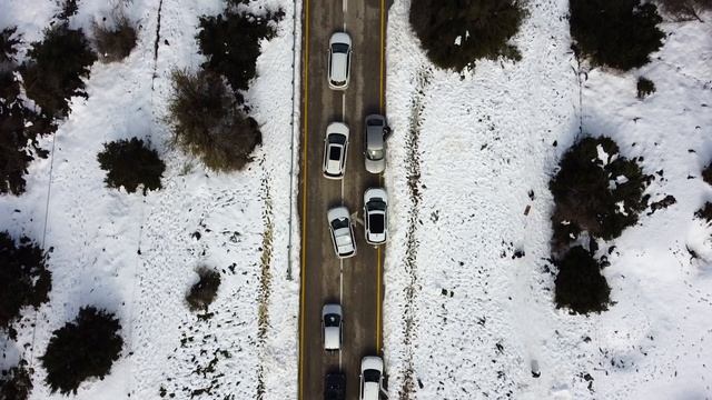 Snow in Merom Golan, Israel, 4K смотреть онлайн