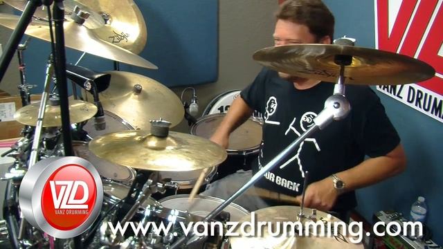 How to Play Drums - Super Simple Snare Fill - Vanz Drumming смотреть онлайн