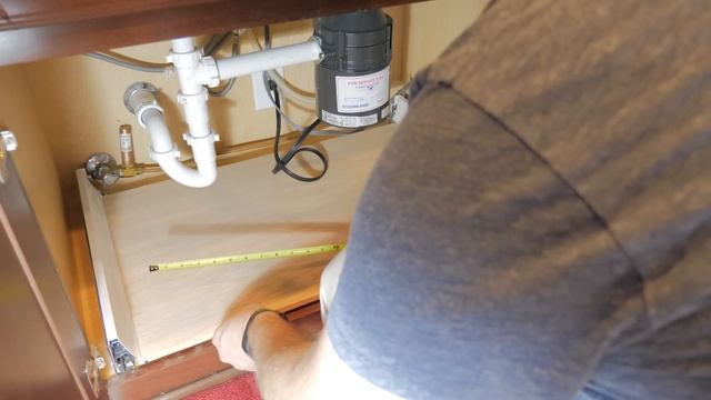 How to Make Pull Out Cabinet Shelves from IKEA Drawers - Easy DIY IKEA HACK for Kitchen Organizatio смотреть онлайн