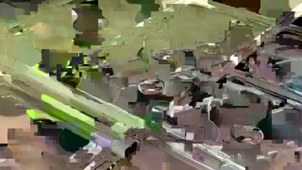 Перпендикулярное соединение алюминиевой лаги Hilst на винтовых опорах при монтаже террасной доски смотреть онлайн