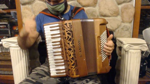 BRAN66CLW - Mahogany Brandoni 66W Piano Accordion LMM 34 78 $6999 смотреть онлайн
