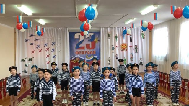 «Наша армия сильна» муз. Е. Обуховой смотреть онлайн