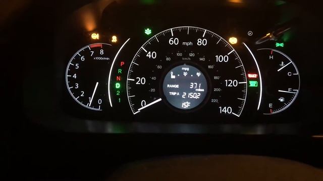 Honda CR-V 2014 dash lights up when its cold. смотреть онлайн