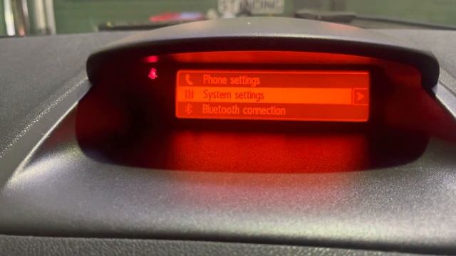 Renault Clio Clock Setting How to set the clock смотреть онлайн