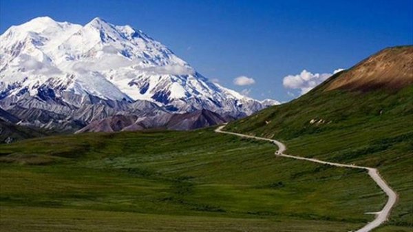 Shocking blue Alaska country