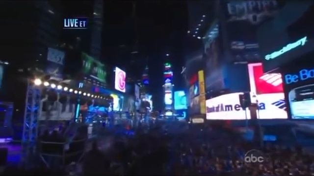 Justin Bieber & Carlos Santana "Let It Be" DickClarks New Years Rockin Eve 2012 with Ryan Seacrest смотреть онлайн