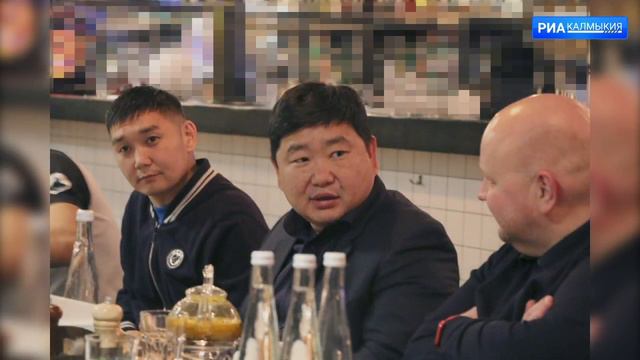 Руководитель Администрации Главы РК встретился с представителями землячества в Санкт-Петербурге смотреть онлайн