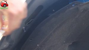 Установка упоров капота (амортизаторов) на Suzuki Vitara 2 (www.upora.net)