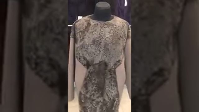 Пальто из каракульчи и отделкой из кашемира Natesse