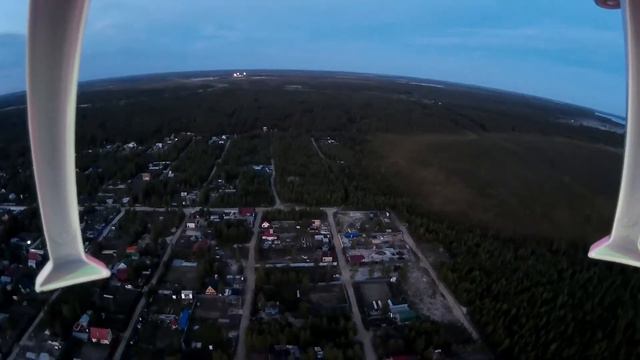Bayangtoys x16 над дачей смотреть онлайн